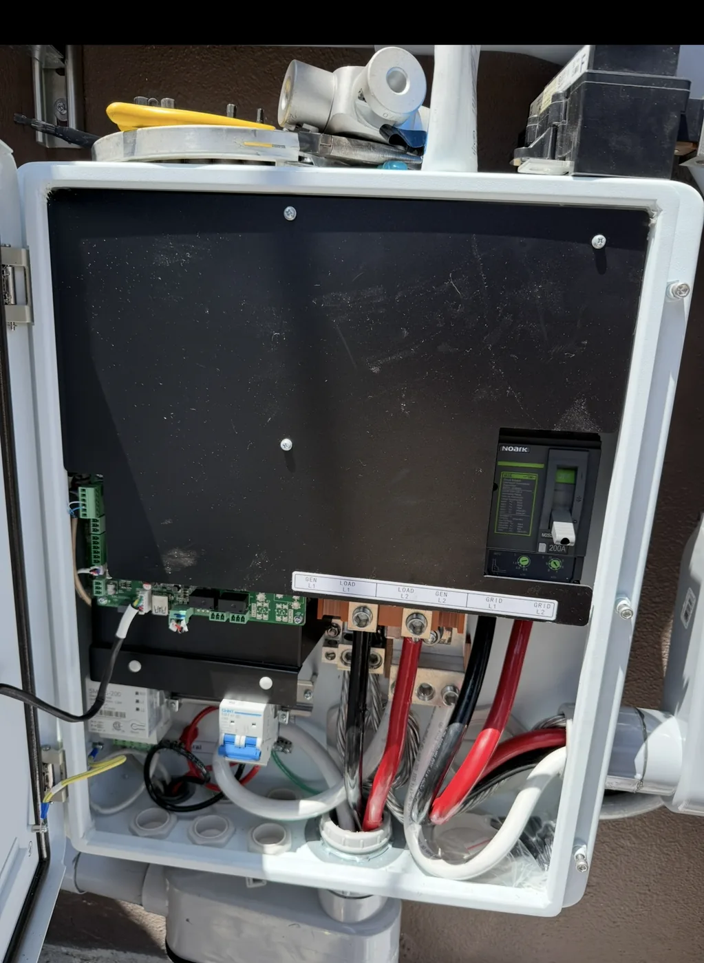 Backup equipment wiring detail for solar battery upgrade
